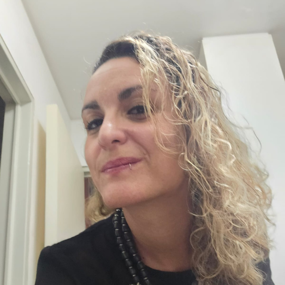 María Laura